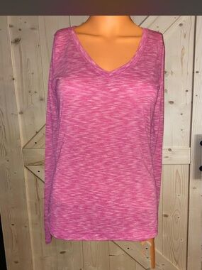 SO Pink Space-Dye V-Neck Long Sleeve Top